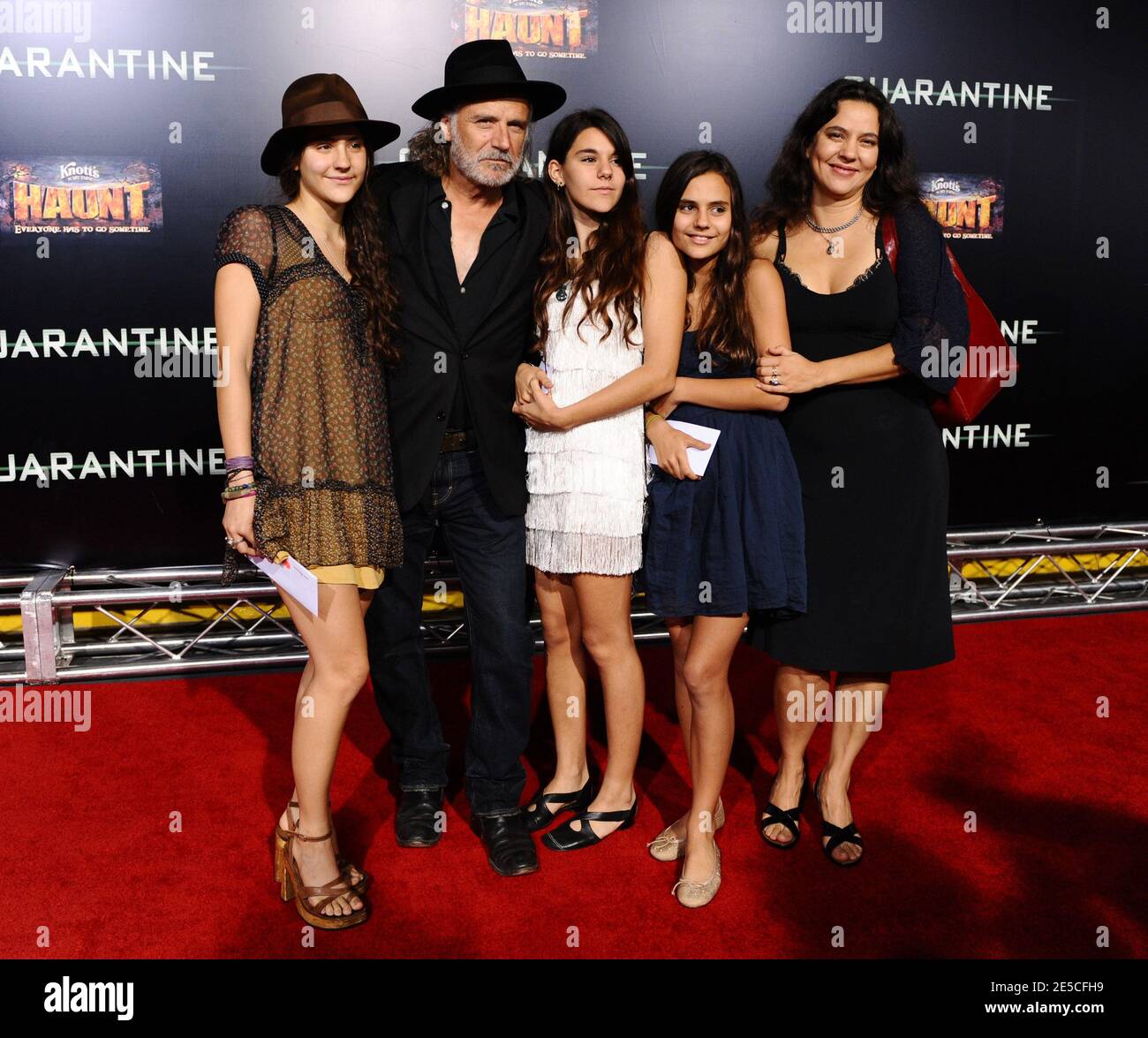 Il membro del cast Rade Sherbeggia partecipa alla prima mondiale di 'Quarantine' tenutasi presso la Knott's Scary Farm di Los Angeles, CA, USA il 9 ottobre 2008. Foto di Lionel Hahn/ABACAPRESS.COM Foto Stock