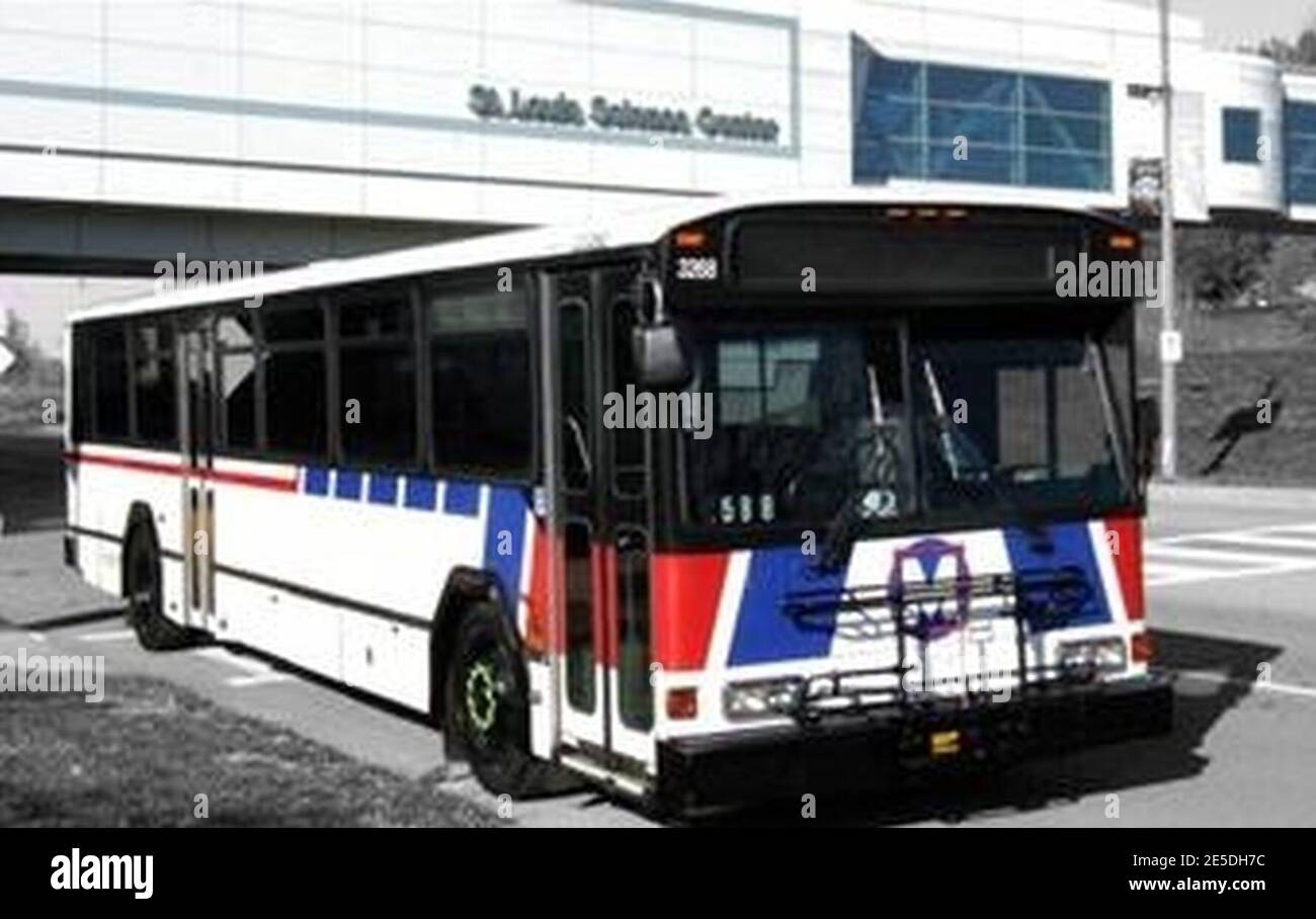 Metrobus presso il St Louis Science Center. Foto Stock