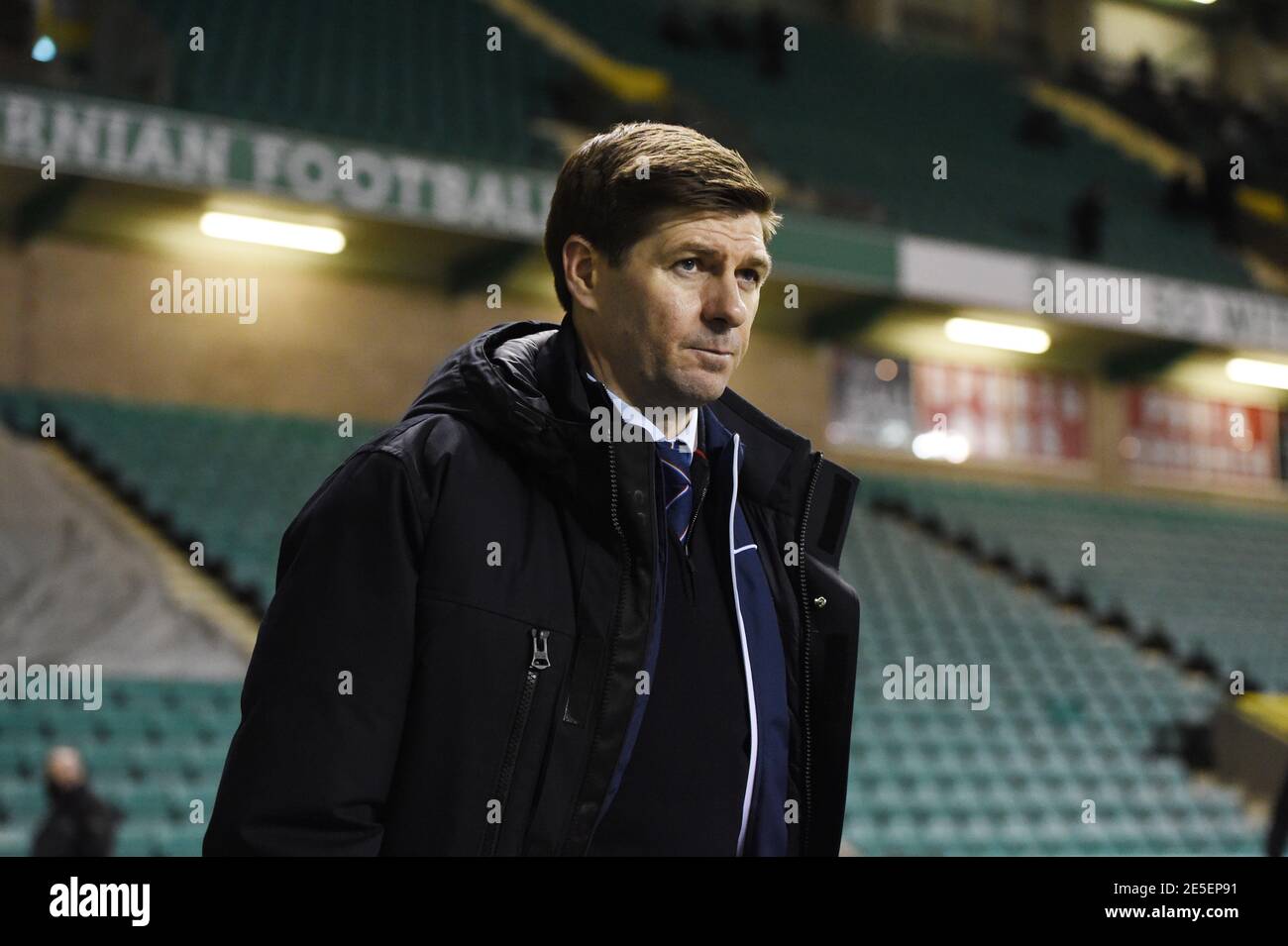 Easter Road Stadium.Edinburgh. Scotland.UK .27th January 21 Scottish Premiership Match. Hibernian vs Rangers Rangers Manager Steven Gerrard. Credit: eric mcowat/Alamy Live News Foto Stock
