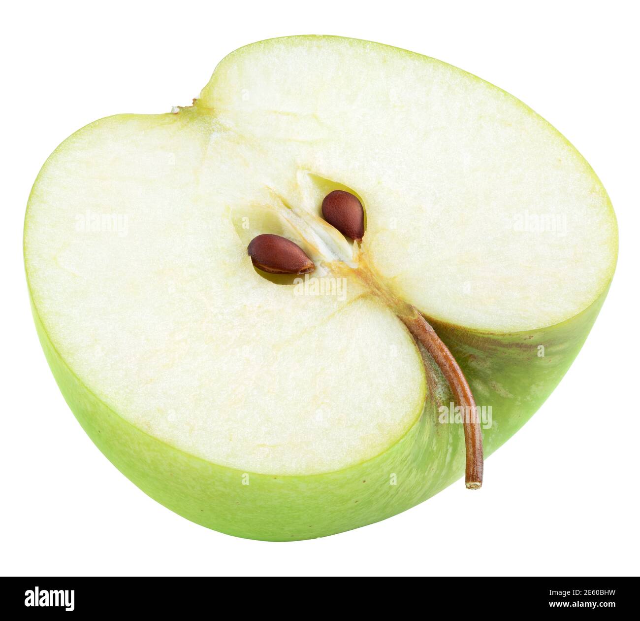 Metà verde di mela con semi isolati su sfondo bianco. Metà di mela verde con percorso di ritaglio. Profondità di campo completa Foto Stock
