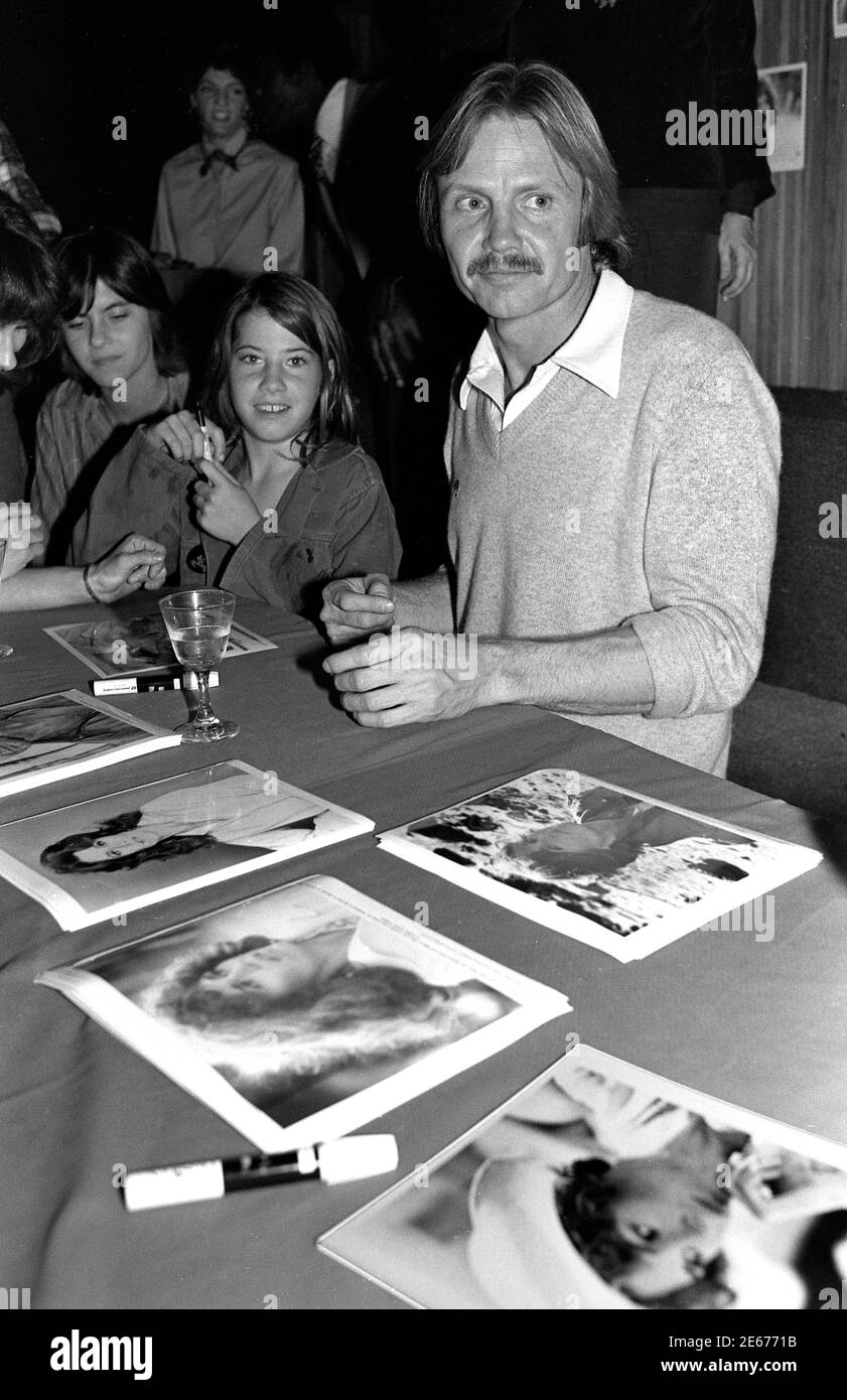 Jon Vight al Flippers Roller Rink per eventi a sostegno di era, Los Angeles, ottobre. 29, 1978 Foto Stock