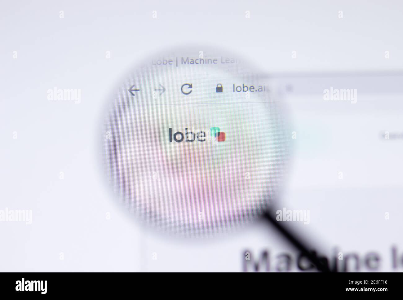 San Pietroburgo, Russia - 28 gennaio 2021: Pagina del sito Web Lobe con primo piano del logo, Editoriale illustrativo Foto Stock