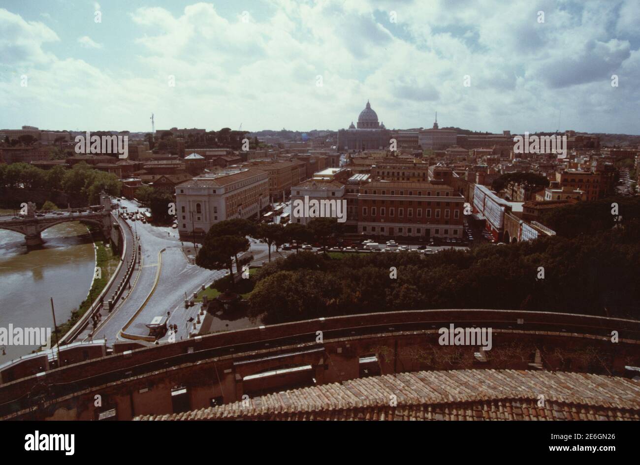 Veduta aerea di Roma da Castel Sant'Angelo, Roma, Italia anni '90 Foto Stock