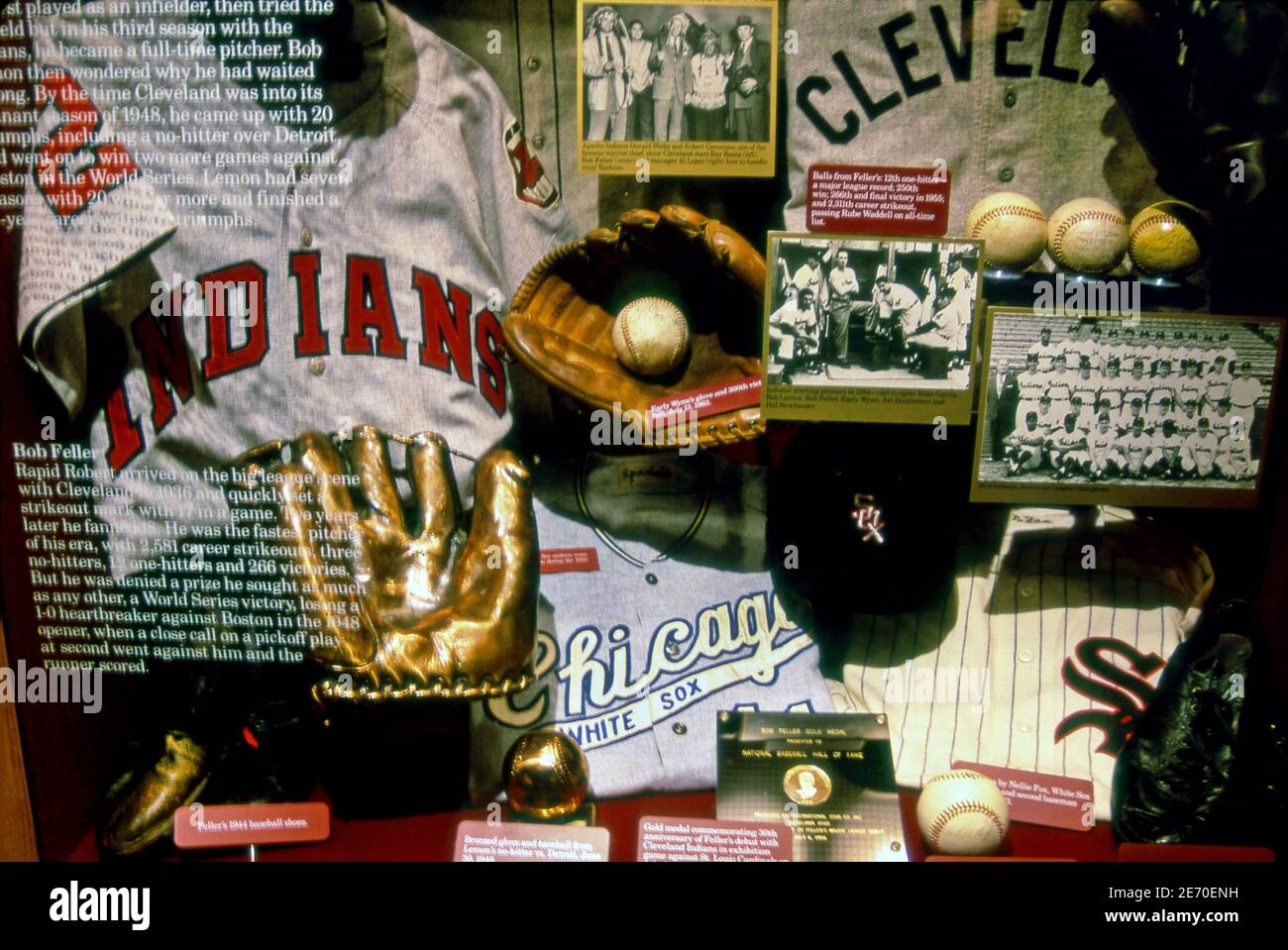 Oggetti storici in mostra presso la National Baseball Hall of Fame di Cooperstown, New York Foto Stock
