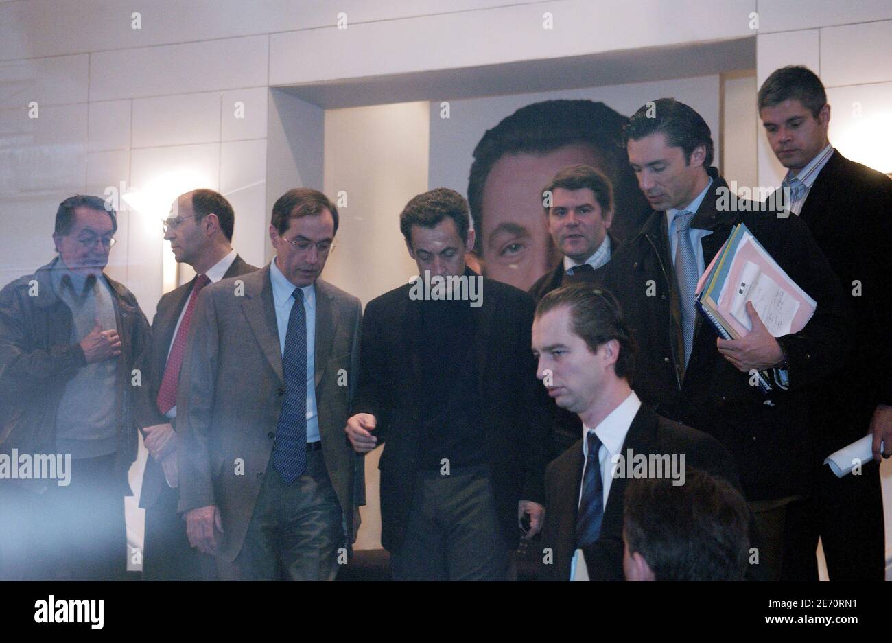 Il ministro francese degli interni e la speranza presidenziale Nicolas Sarkozy inaugura la sua nuova sede della campagna a Parigi, in Francia, il 15 gennaio 2007. Foto di De russe-Motte/ABACAPRESS.COM Foto Stock