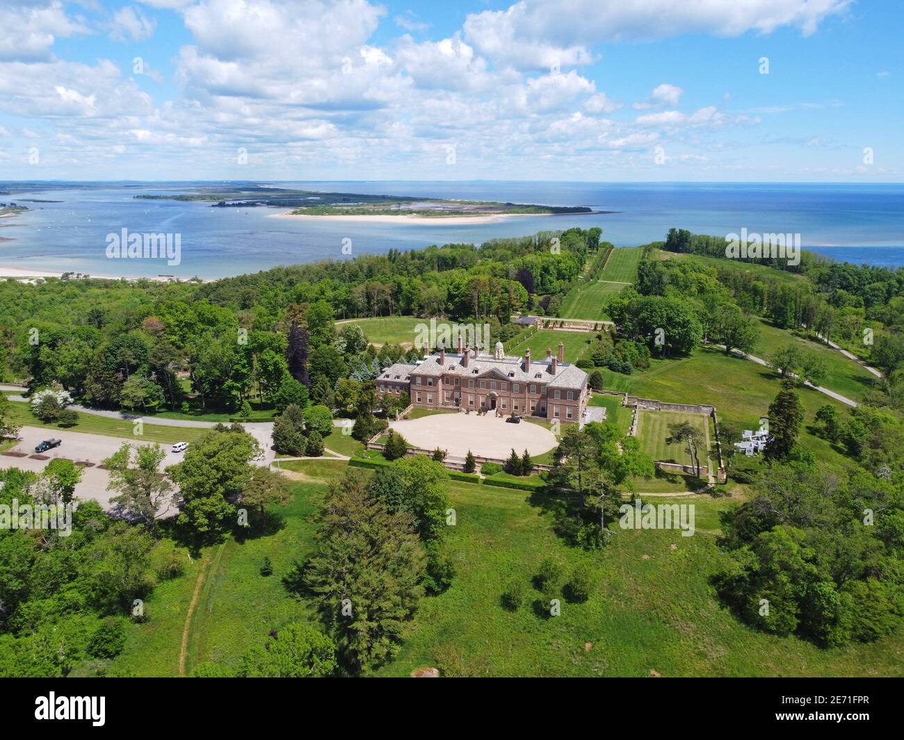 La storica residenza Castle Hill sulla Crane Estate fu costruita nel 1926 con lo stile Tudor Revival alla Ipswich Bay nella città di Ipswich, Massachusetts ma, U. Foto Stock