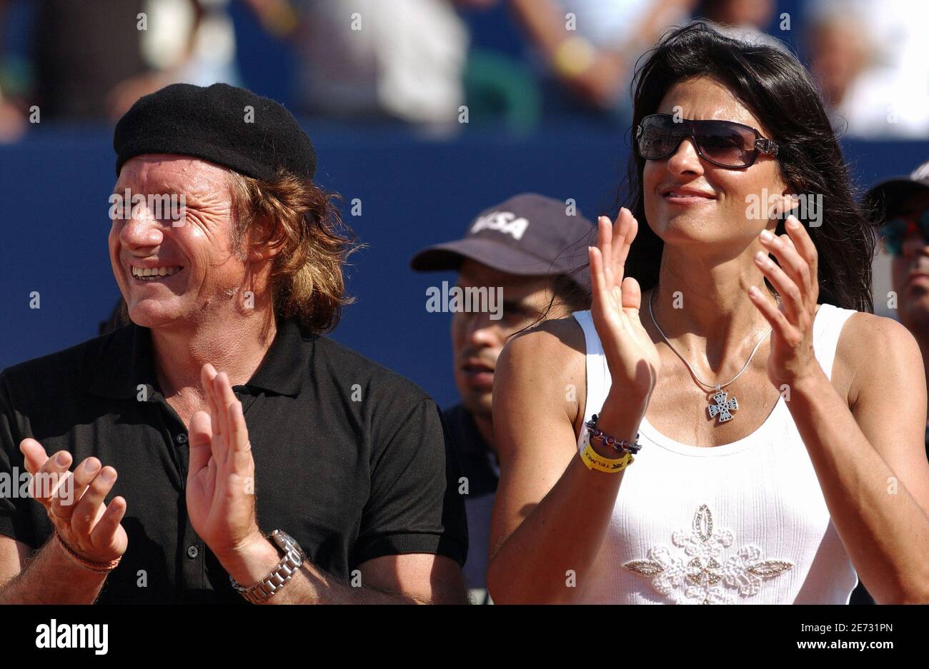 Gli ex tennisti argentini Guillermo Vilas e Gabriela Sabatini durante la finale della Telmex Cup a Buenos Aires, Argentina, il 25 febbraio 2007. Foto di Bertrand Mahe/Cameleon/ABACAPRESS.COM Foto Stock