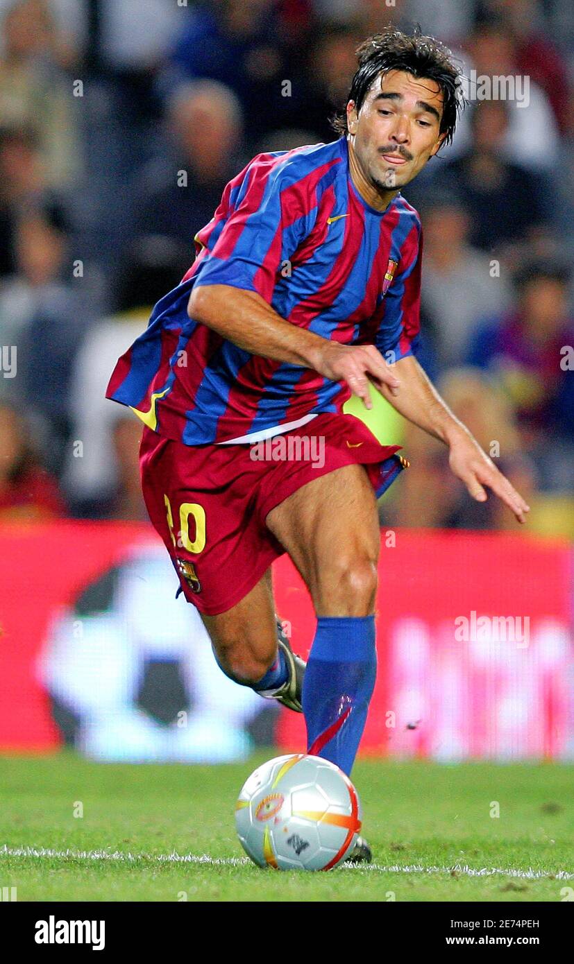 Susa Deco del FC Barcelona durante la partita di calcio spagnola prima  Divisione FC Barcelona vs Real Betis a Barcellona, Spagna, su 2006. Foto di  Christian Liegi/ABACAPRESS.COM Foto stock - Alamy