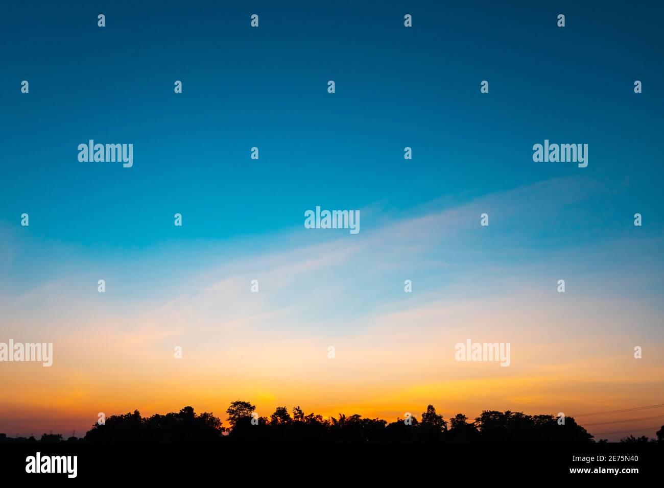 Bel cielo al tramonto, tema di sfondo natura Foto Stock