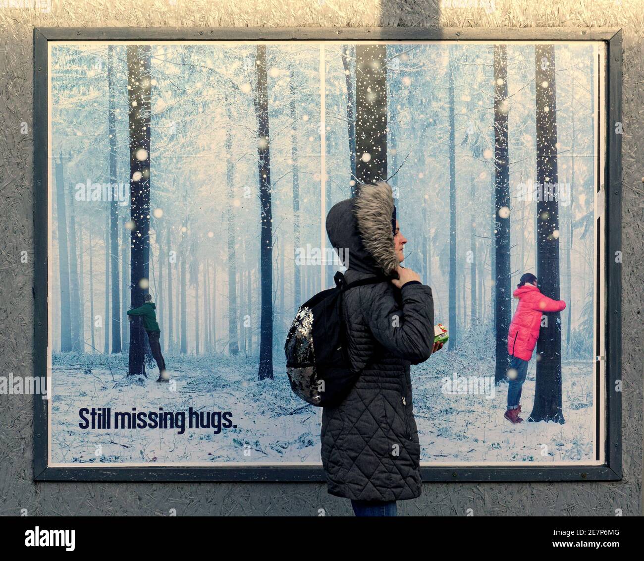 Glasgow, Scotland, UK.30th Gennaio, 2021, Lockdown Sabato ha visto la sincronicità o l'arte che rispecchia la vita. La miseria continua almeno la pioggia fermata come strade deserte nel centro città, le aree commerciali si affida in poster e wall art come un sostituto per la vita. Credit Gerard Ferry/Alamy Live News Foto Stock