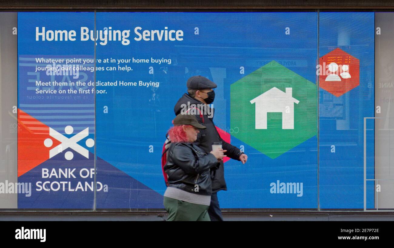 Glasgow, Scotland, UK.30th Gennaio, 2021, Lockdown Sabato ha visto la sincronicità o l'arte che rispecchia la vita. La miseria continua almeno la pioggia fermata come strade deserte nel centro città, le aree commerciali si affida in poster e wall art come un sostituto per la vita. Credit Gerard Ferry/Alamy Live News Foto Stock