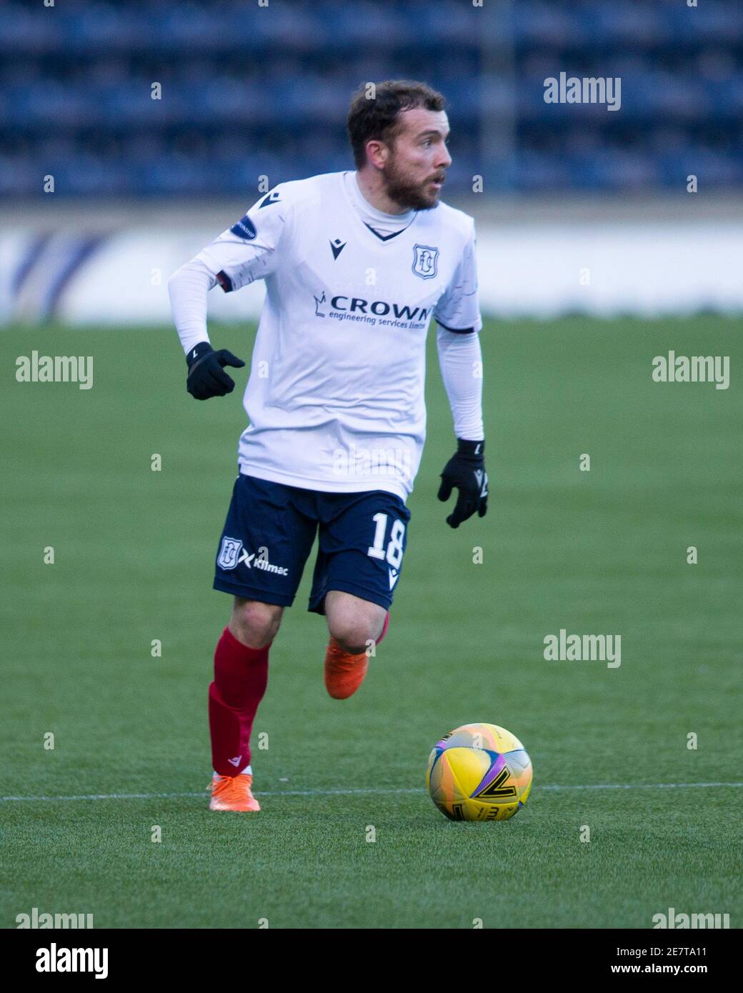 Starks Park, Kirkcaldy, Fife, Regno Unito. 30 gennaio 2021. Scottish Championship Football, Raith Rovers contro Dundee FC; Paul McMullan di Dundee in questo debutto per Dundee Credit: Action Plus Sports/Alamy Live News Foto Stock