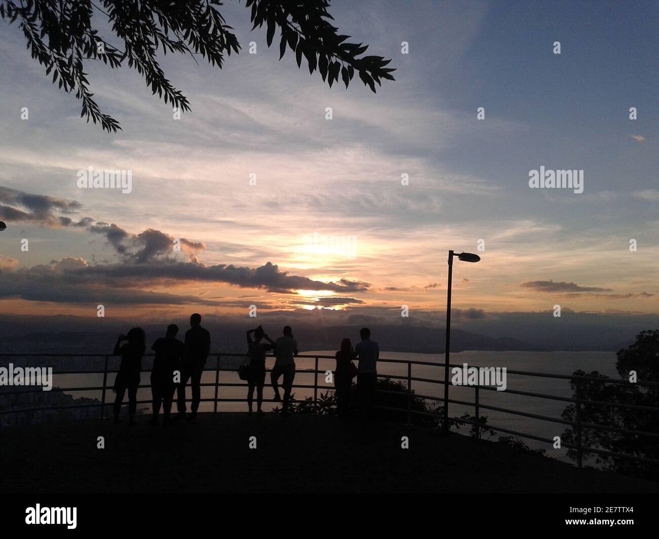 Por do Sol no Alto do Morro da Cruz - Florianópolis SC Brasile Foto Stock