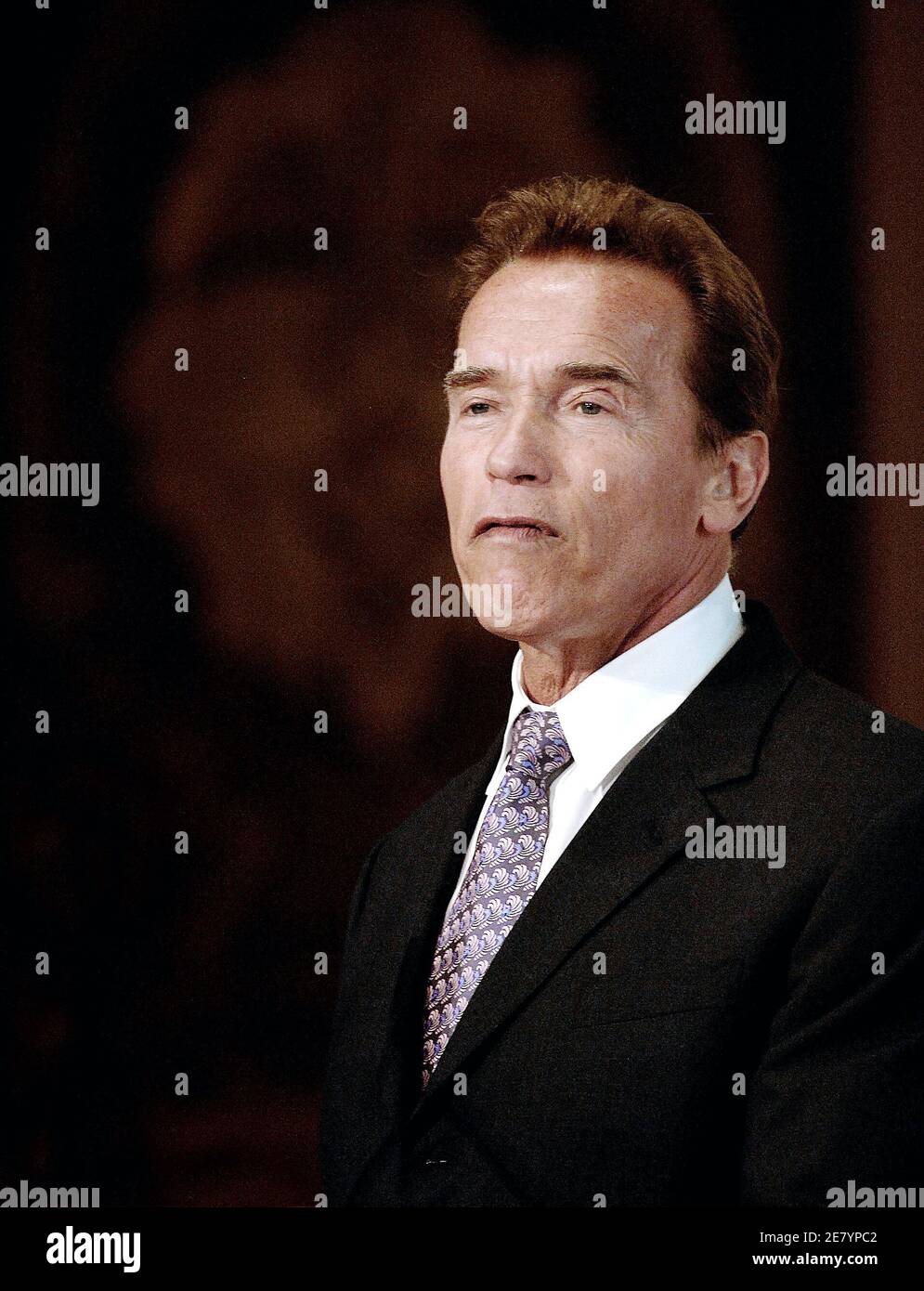 Gov. Arnold Schwarzenegger (R-Calif.) e sua moglie Maria Shriver hanno partecipato ad una conferenza alla Georgetown University sulla leadership ambientale e il riscaldamento globale a Washington, DC, USA, il 11 2007 aprile. Foto di Olivier Douliery/ABACAPRESS.COM Foto Stock