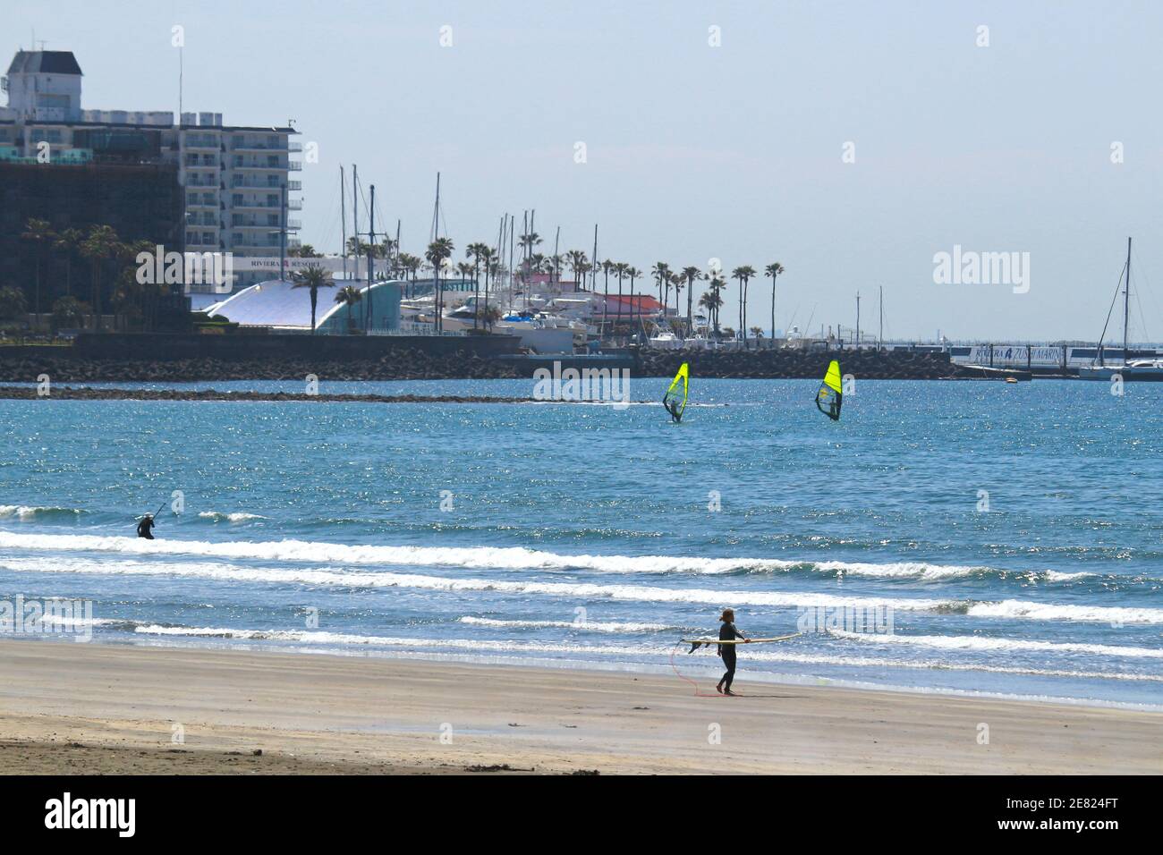 Scenario della spiaggia di primavera giapponese Foto Stock