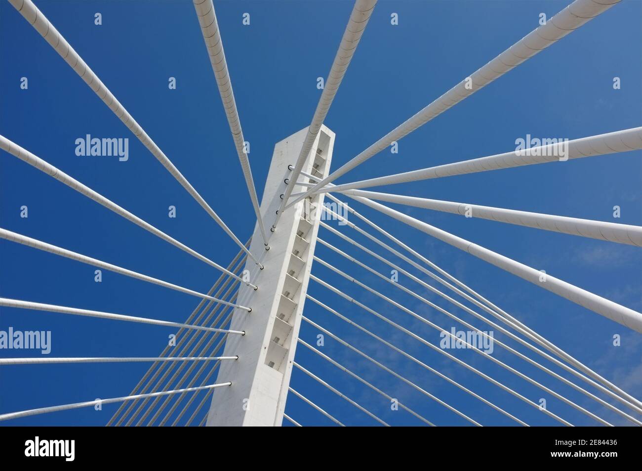 Millennium Bridge dettaglio astratto a Podgorica, Montenegro Foto Stock