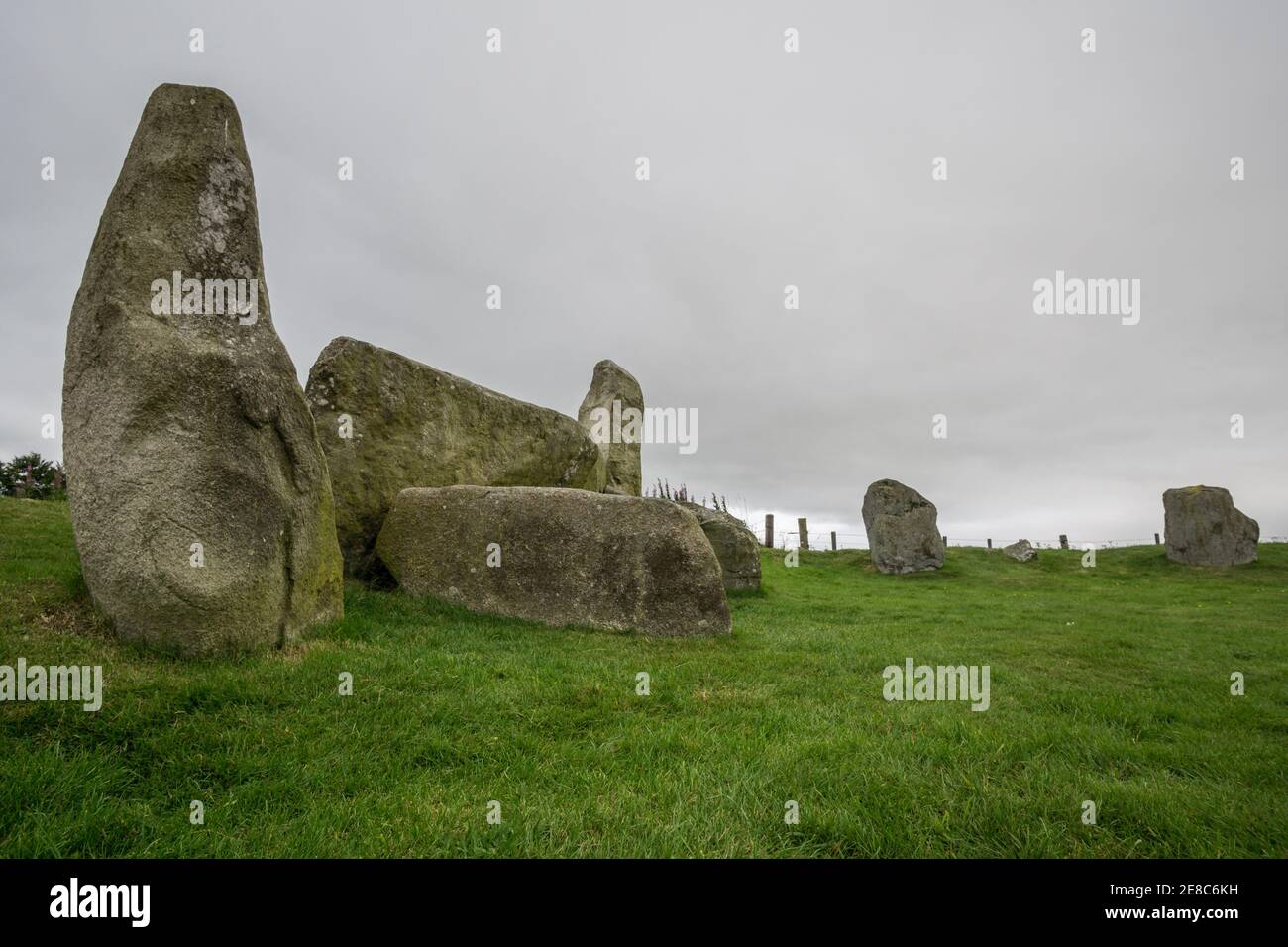 Pasqua Aquhorthies recumbent cerchio di pietra, un sito storico monumento dell'età del bronzo vicino a Inverurie, Aberdeenshire, Scozia Foto Stock