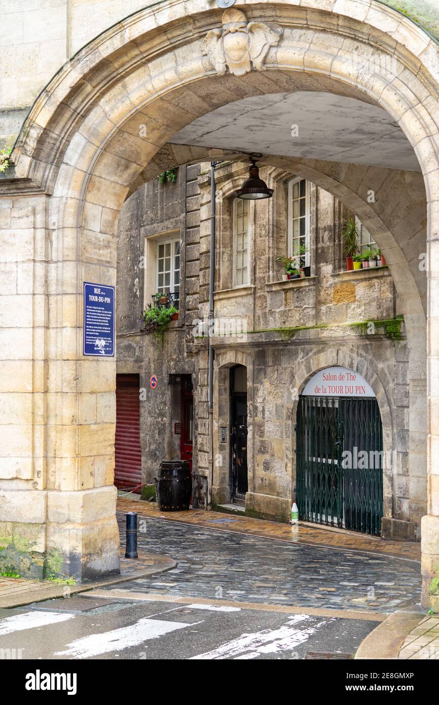 Bordeaux, Francia. Dettagli dell'architettura e della vita di strada. Bordeaux centro città. Foto Stock