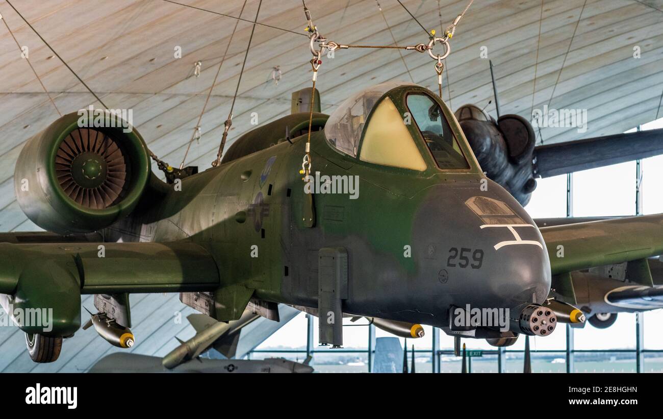 A10 Warthog - Fairchild Republic A-10 Thunderbolt II all'American Air Museum, Imperial War Museum IWM Duxford Cambs UK. A-10A 77-0259. Foto Stock