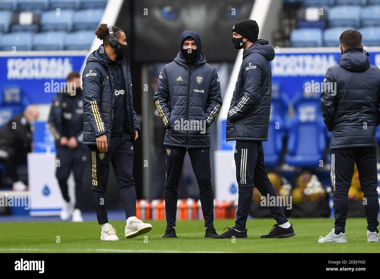 LEICESTER, INGHILTERRA. 31 GENNAIO i giocatori di Leeds ispezionano il campo prima della partita della Premier League tra Leicester City e Leeds United al King Power Stadium di Leicester domenica 31 gennaio 2021. (Credit: Jon Hobley | MI News) Credit: MI News & Sport /Alamy Live News Foto Stock