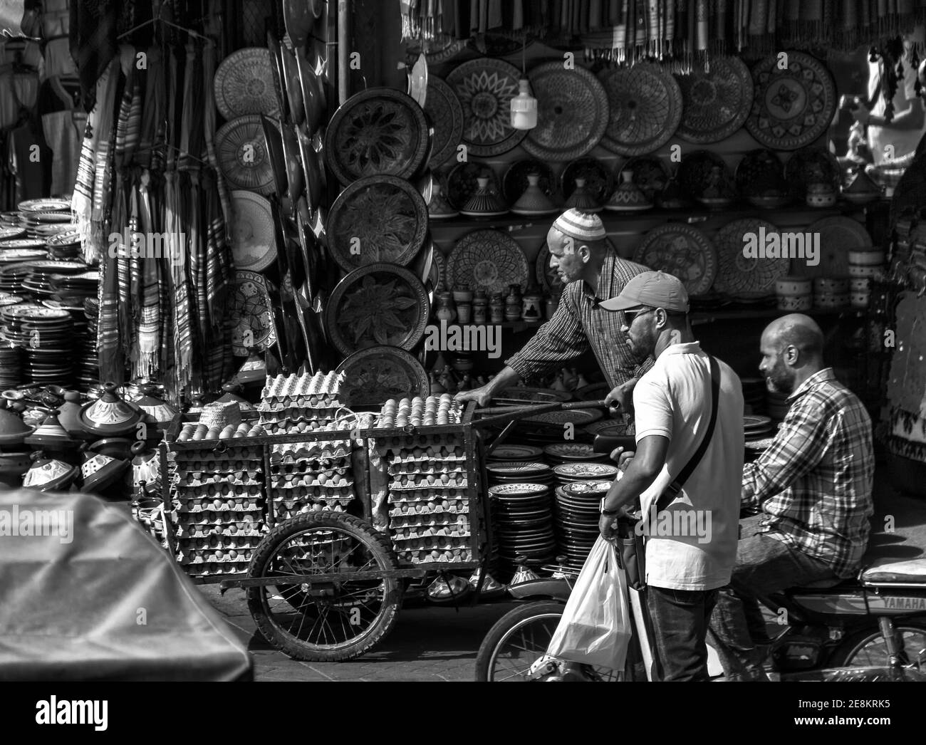 marrakech, marocco, 13092018, la gente nella strada in marocco Foto Stock