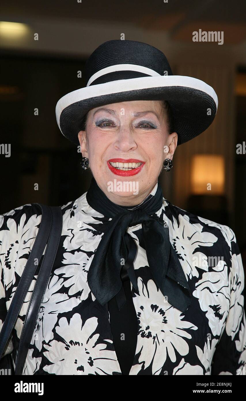 Genevieve De Fontenay partecipa alla conferenza stampa annuale delle televisioni francesi tenutasi presso la Salle Pleyel a Parigi, Francia, il 30 agosto 2007. Foto di Gorassini-Guignebourg/ABACAPRESS.COM Foto Stock