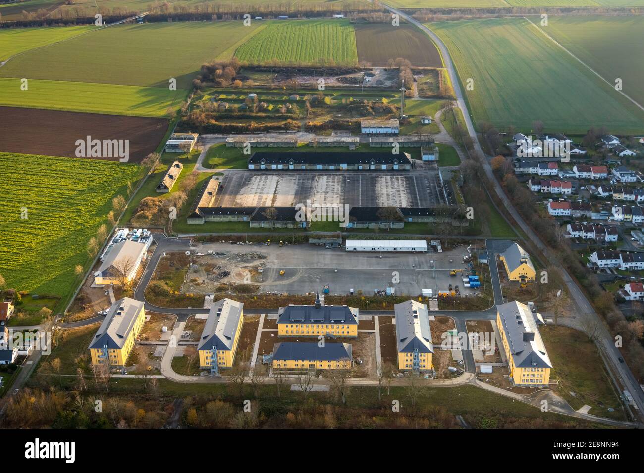 Fotografia aerea, area di costruzione ex caserma Kanaal van Wessem, alloggio e alloggi per rifugiati, Soest, Soester Börde, Nord Reno-We Foto Stock