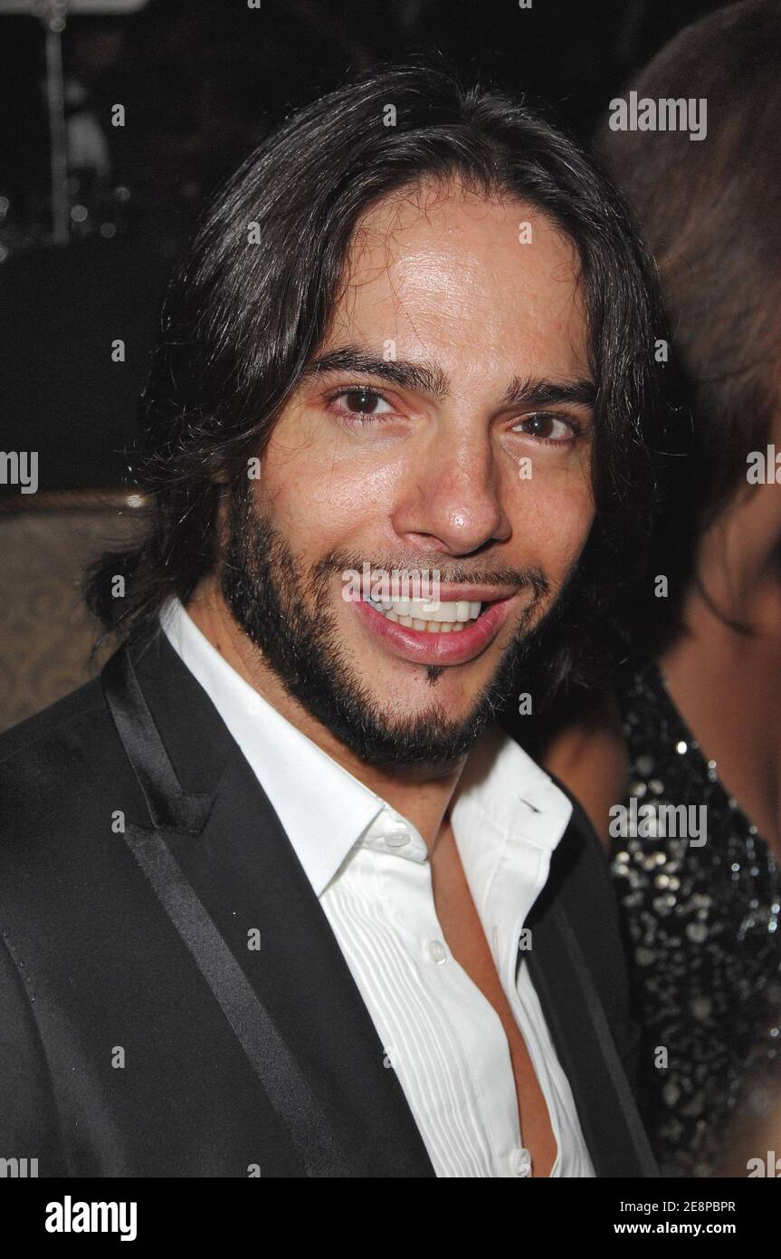 Joaquin Cortes, ballerina spagnola e ballerina di flamenco, oltre a oltre 600 ospiti, tra cui dirigenti d'affari, culturali e sociali provenienti da Spagna, Stati Uniti e America Latina, partecipa alla cena di gala annuale organizzata dalla Camera di Commercio Spagnola all'Hotel Walldorf Astoria a New York City, NY, USA il 27 settembre 2007. Quest'anno si sono riuniti per celebrare la selezione della Sig.ra Esther Alcocer Kopulitz, proprietaria del Grupo Fomento de Construcciones y Contratas (FCC), quale vincitrice del Premio Business leader dell'anno. Foto di Gregorio Binuya/ABACAPRESS.COM Foto Stock