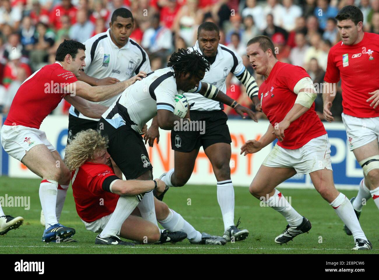 Fiji's Seru Raben durante la Coppa del mondo di rugby IRB, pool B, Galles vs Figi allo stadio Beaujoire di Nantes, Francia, il 29 settembre 2007. Foto di Medhi Taamallah/Cameleon/ABACAPRESS.COM Foto Stock