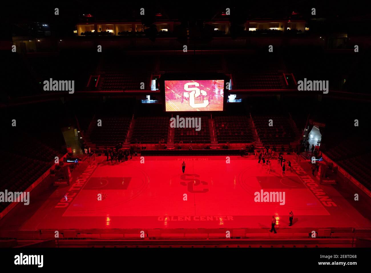 Una vista generale di un centro vuoto Galen senza Tifosi durante una partita di basket femminile dell'università NCAA tra il Arizona state Sun Devils e il sud Foto Stock