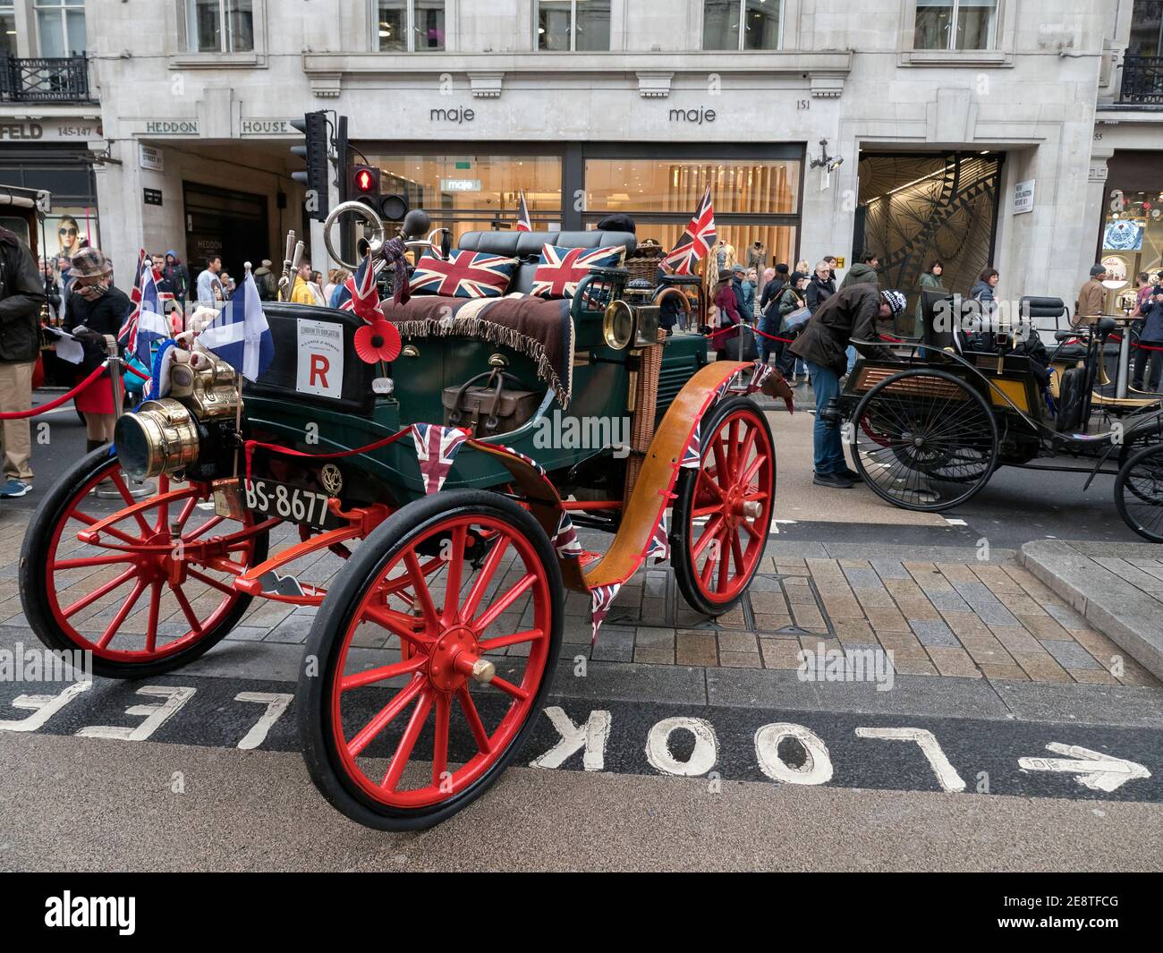 Auto veterane in mostra al Regents Street Motor Show prima della corsa tra Londra e Brighton Veteran. 2019 Foto Stock