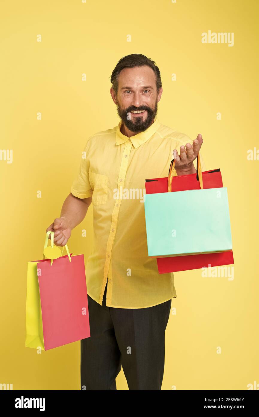 Offerta speciale. Borse uomo barbuto vendita stagionale. Prezzo di