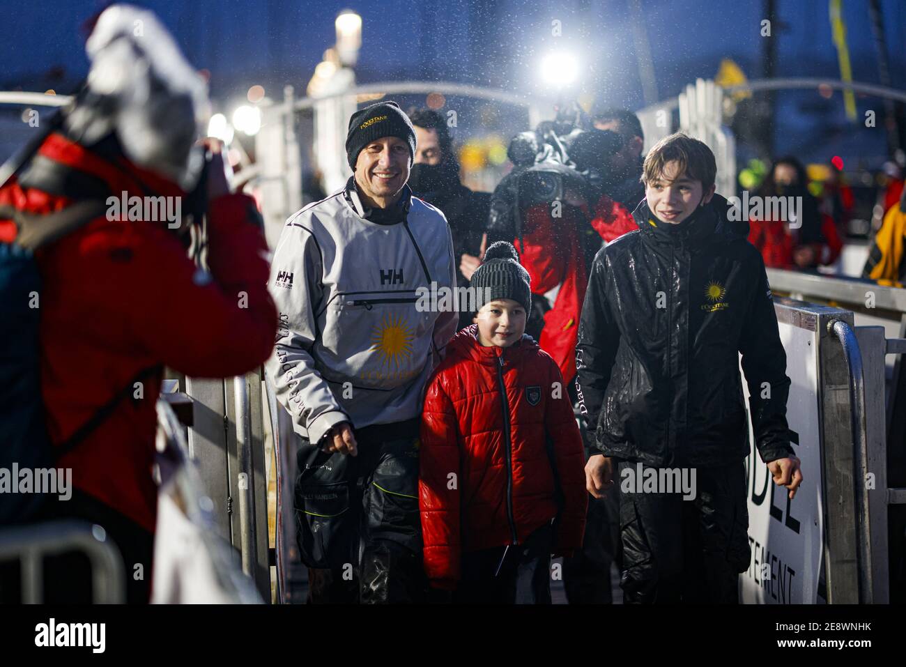 Les Sables-d'Olonne, Francia. 1 febbraio 2021: Finendo il Vendee Globe 2020-2021 in 84 giorni 17 ore 50 secondi durante l'arrivo del 2020-2021 Vendee Globe, nona edizione del round solista non-stop della gara mondiale di yacht, ON - Foto Pierre Bouras/DPPI/LiveMedia Credit: Paola Benini/Alamy Live News Foto Stock