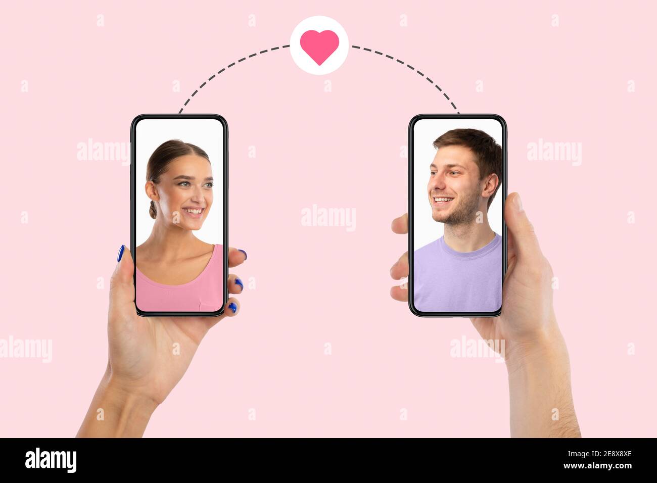 Giovane coppia innamorato con telefoni cellulari, collage creativo Foto Stock