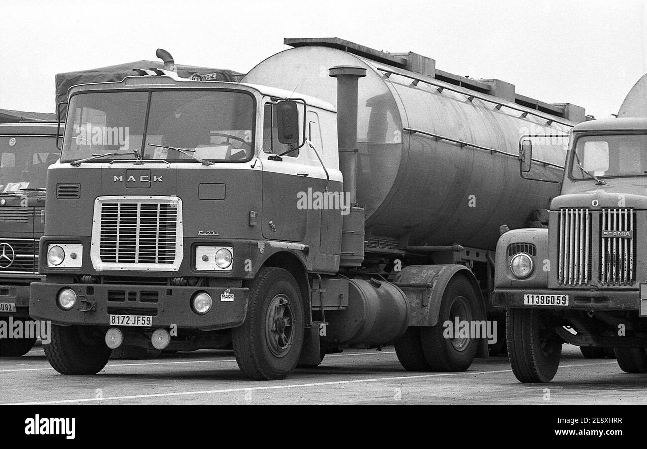 Mack F 700 Cabover Truck funzionante in Francia 1978 Foto Stock