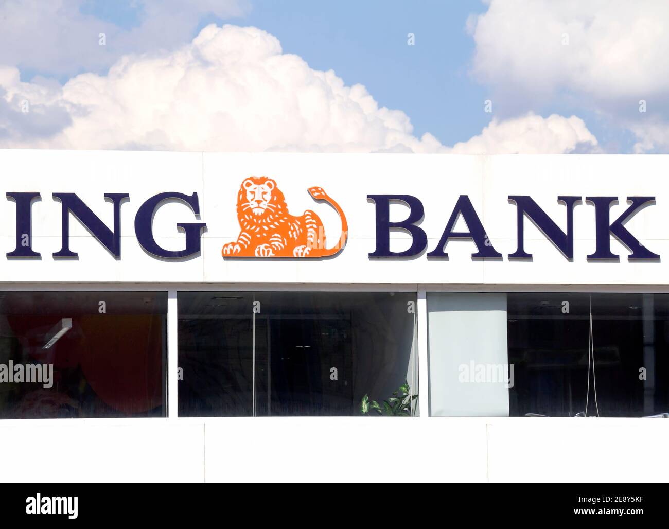 ING Bank filiale ad Ankara, Turchia. La banca è di proprietà di ING Group,  il più grande gruppo finanziario mondiale (per fatturato Foto stock - Alamy