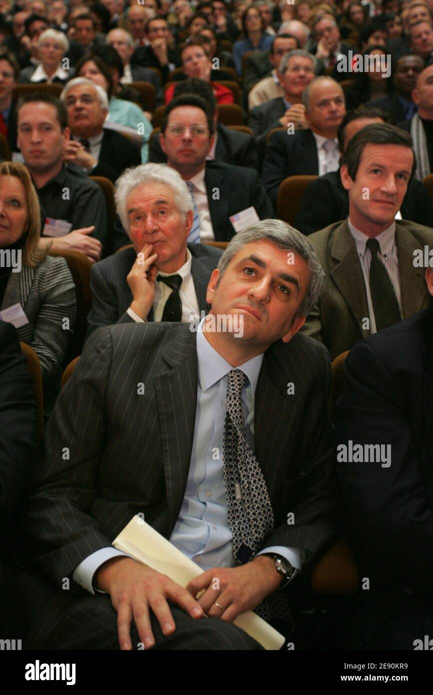 Herve Morin partecipa al Consiglio Nazionale del Centro Nouveau di Parigi, Francia, il 16 dicembre 2007. Foto di Thibaut Camus/ABACAPRESS.COM Foto Stock