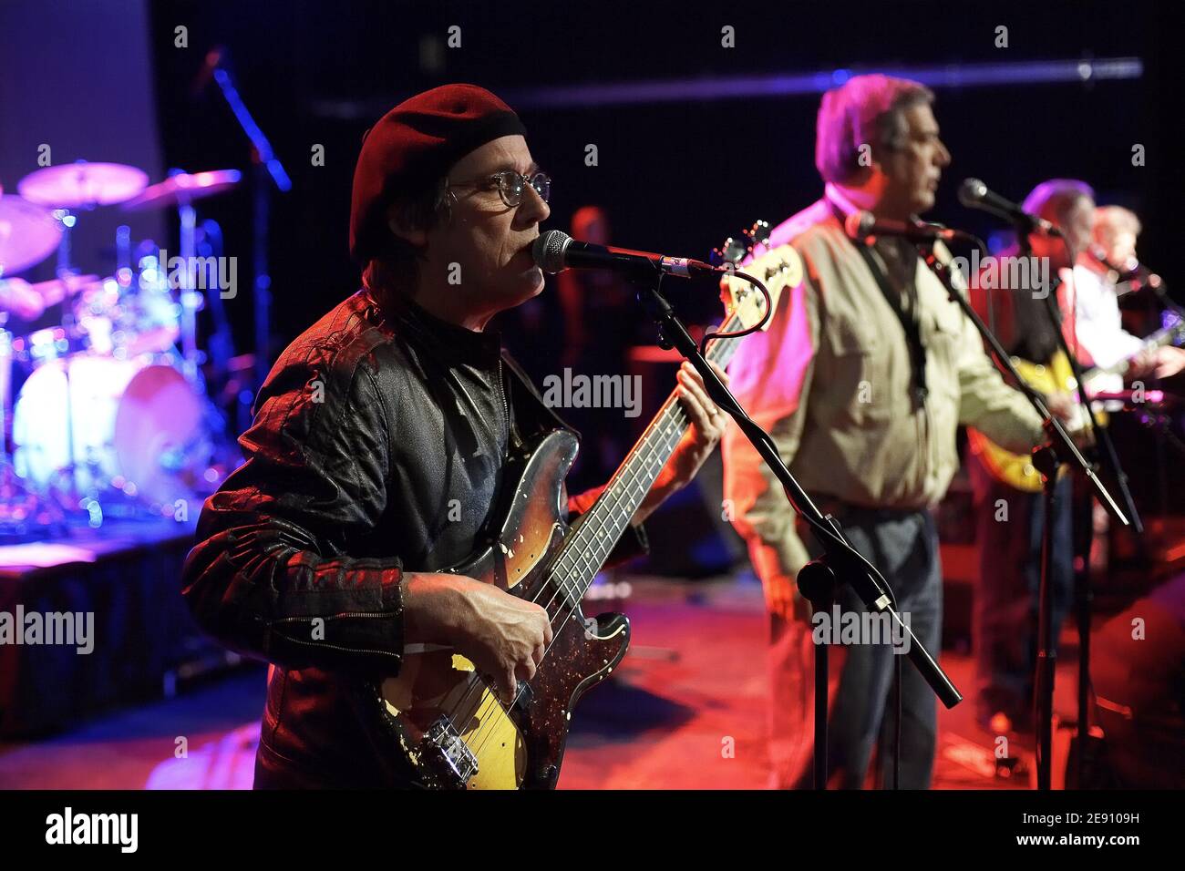 Il Sonics con il bassista andy parypa e sassofonista Rob lind Si esibisce al Forum di Londra venerdì 21 marzo 2008 Foto Stock