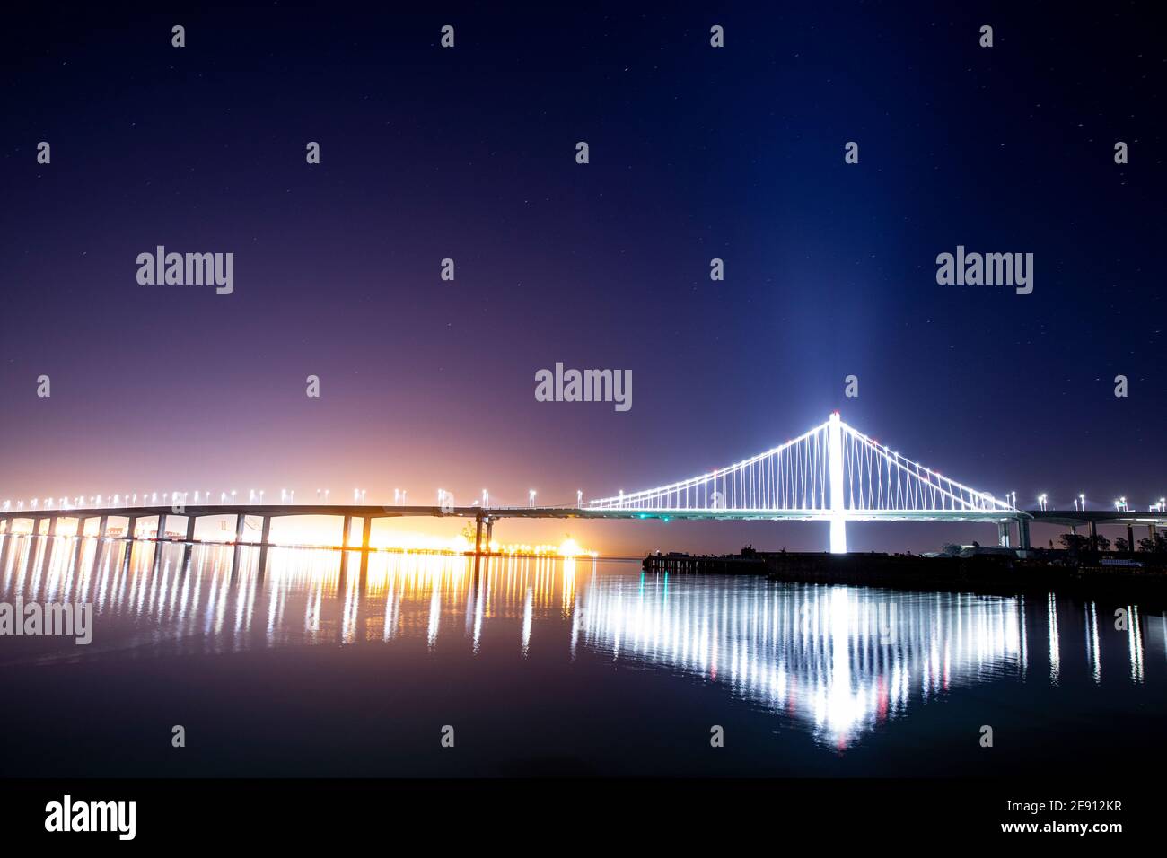 Bay Bridge di notte San Francisco Bay Foto Stock
