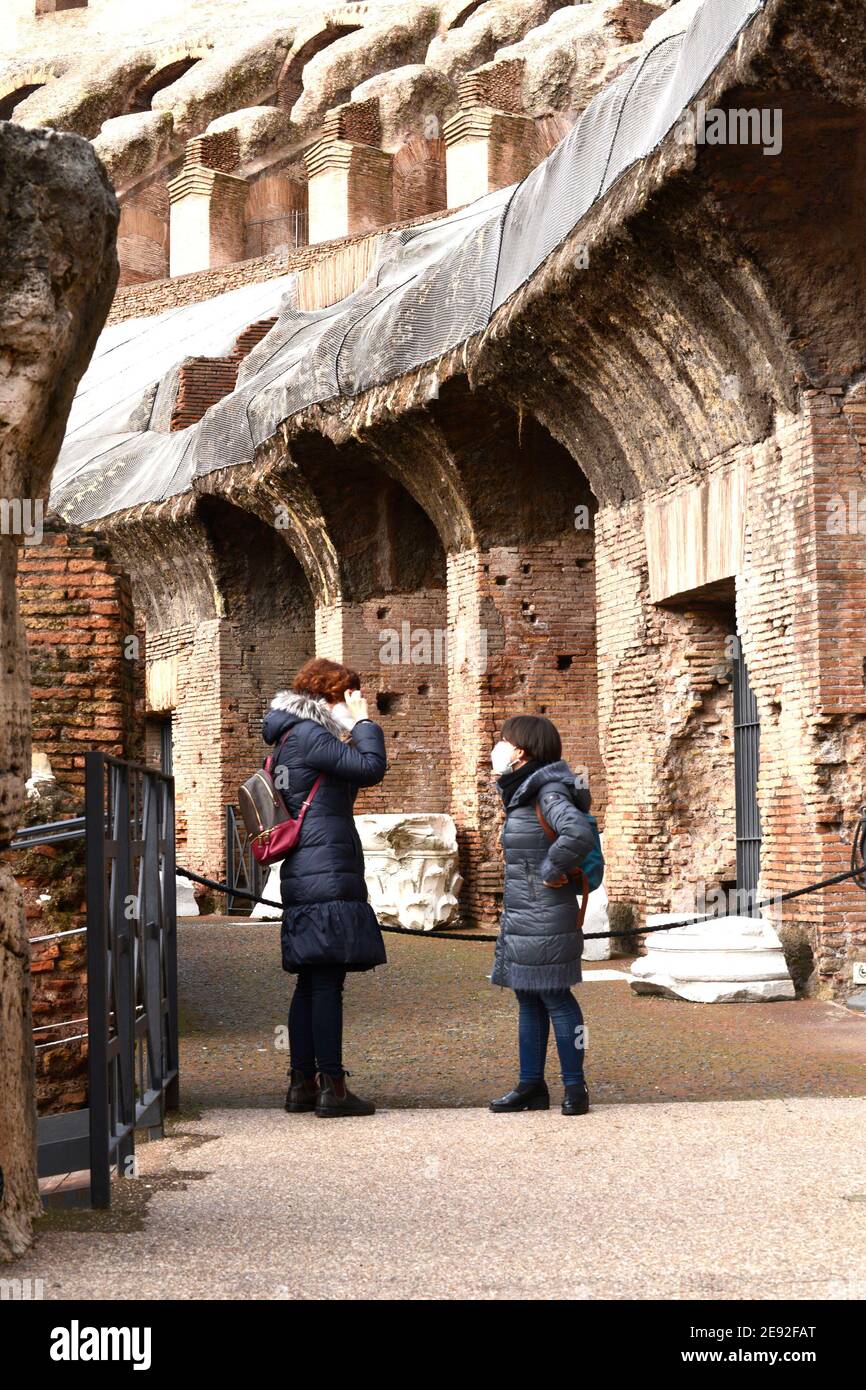 Riapertura del Colosseo dopo chiusa a causa del coronavirus Foto Stock