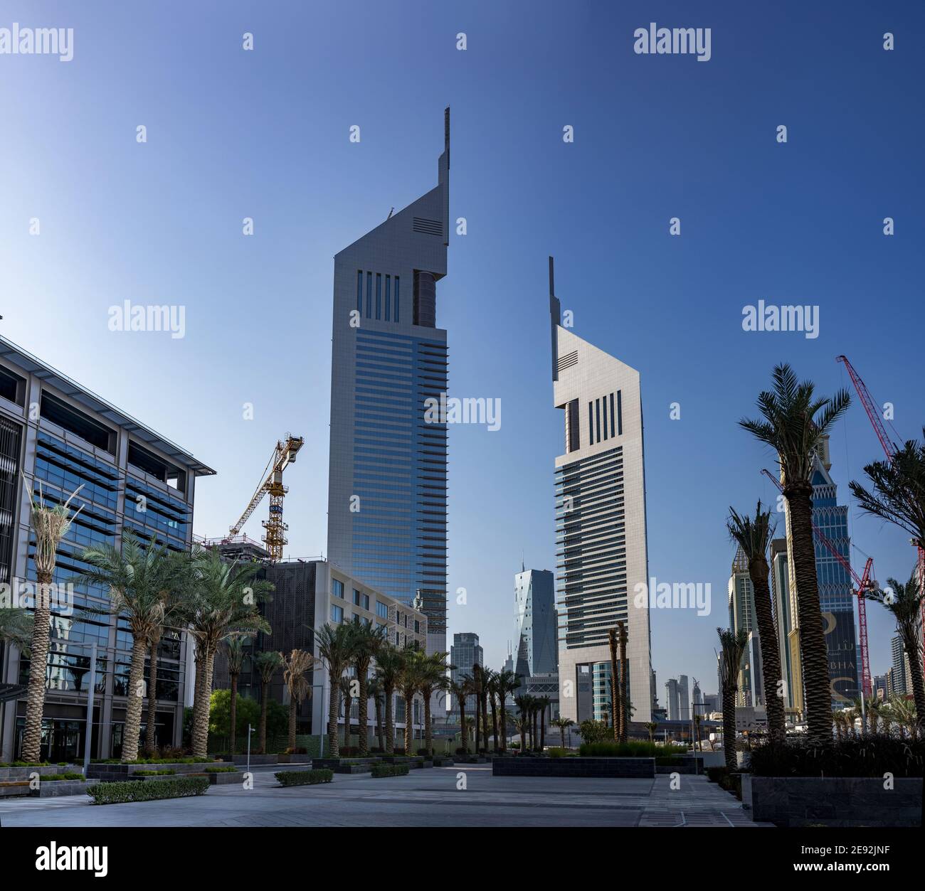 Il centro finanziario internazionale di dubai intorno all'edificio Foto Stock