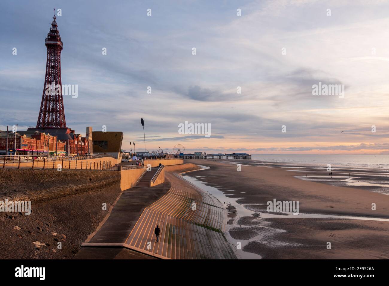 La Blackpool Tower al tramonto Foto Stock