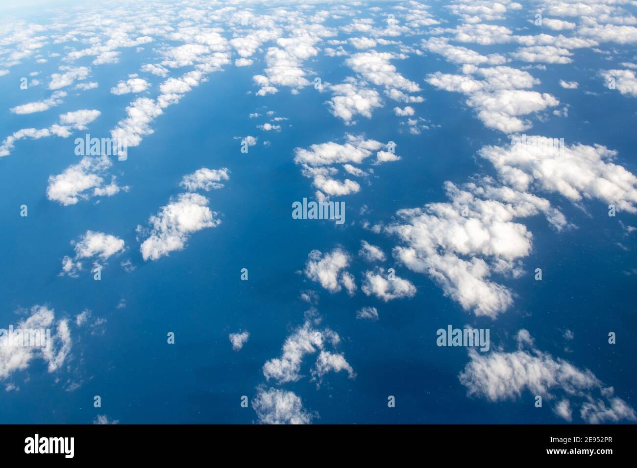 Pattern di nuvole visto da una vista ad angolo alto Foto Stock