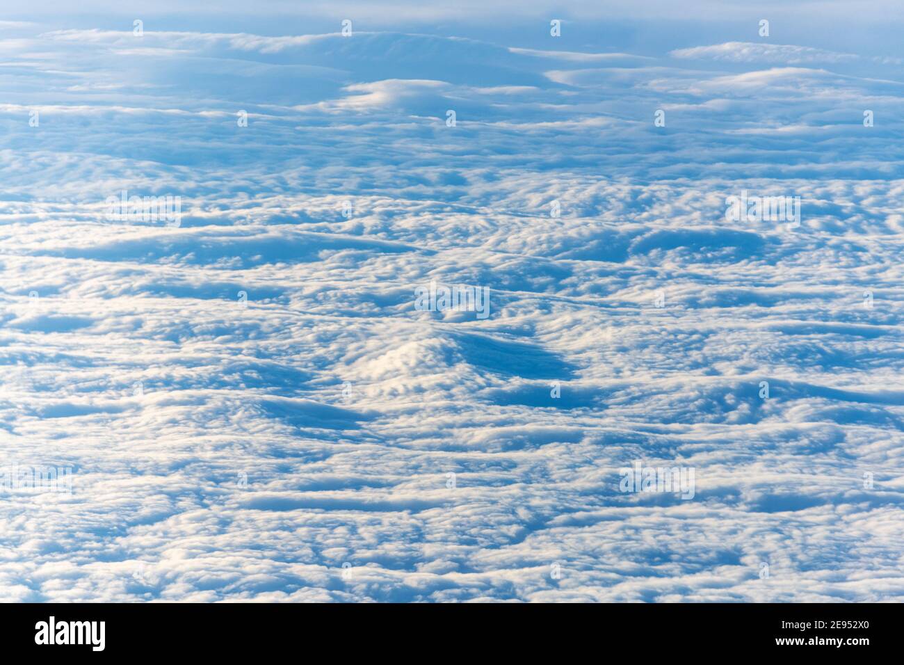 Pattern di nuvole visto da una vista ad angolo alto Foto Stock