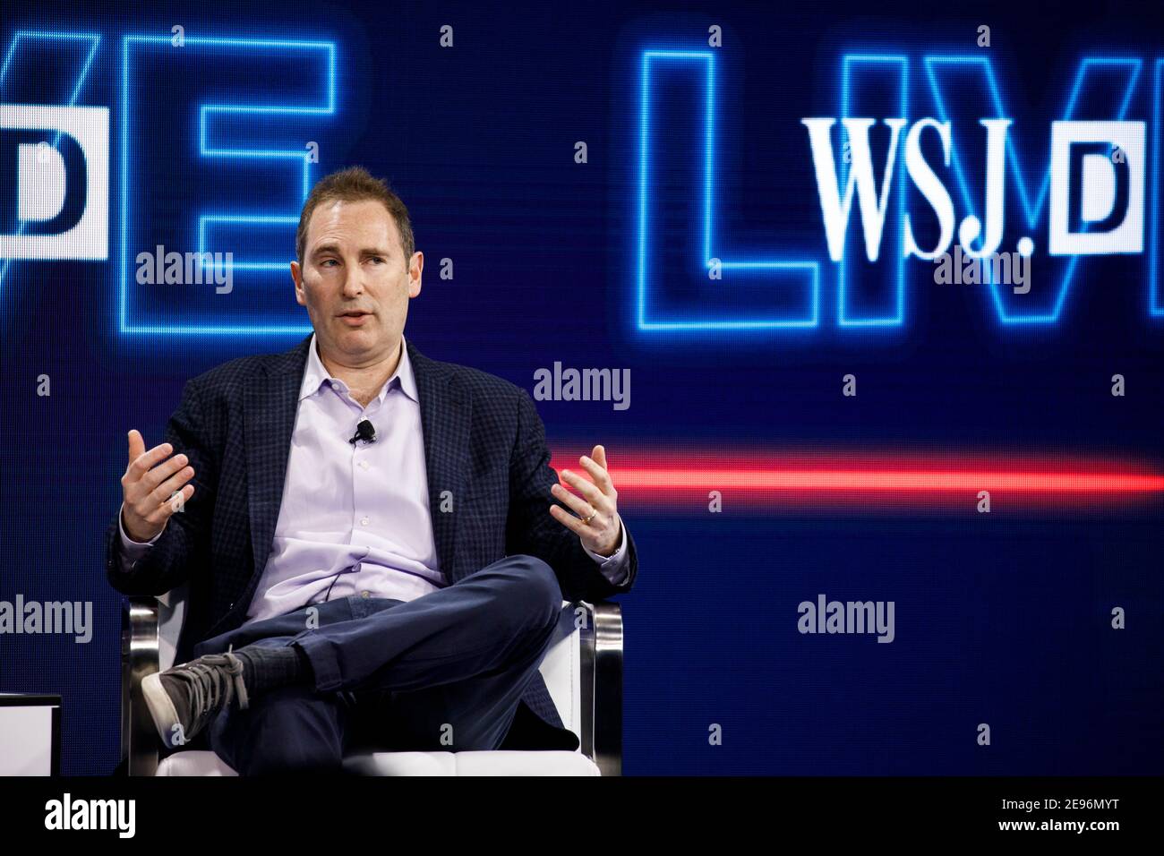 Laguna Beach, California, Stati Uniti. 25 Ott 2016. ANDY JASSY, Chief Executive Officer di Web Services presso Amazon.com Inc, parla durante la WSJD Live Global Technology Conference. Credit: Patrick Fallon/ZUMA Wire/Alamy Live News Foto Stock