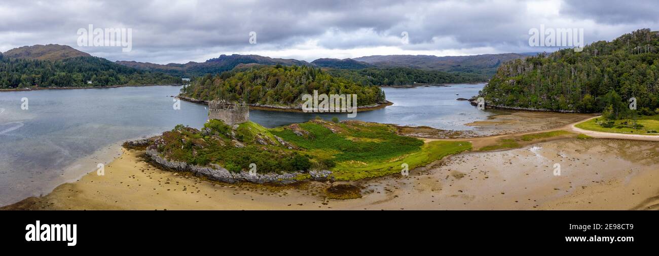Castello Tioram, Moidart, Highlands, Scozia, Regno Unito Foto Stock