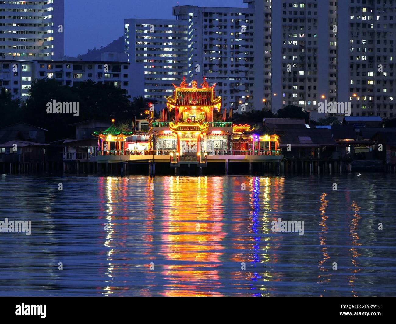 Tempio Tien Hau al tramonto Penang George città Malesia Foto Stock