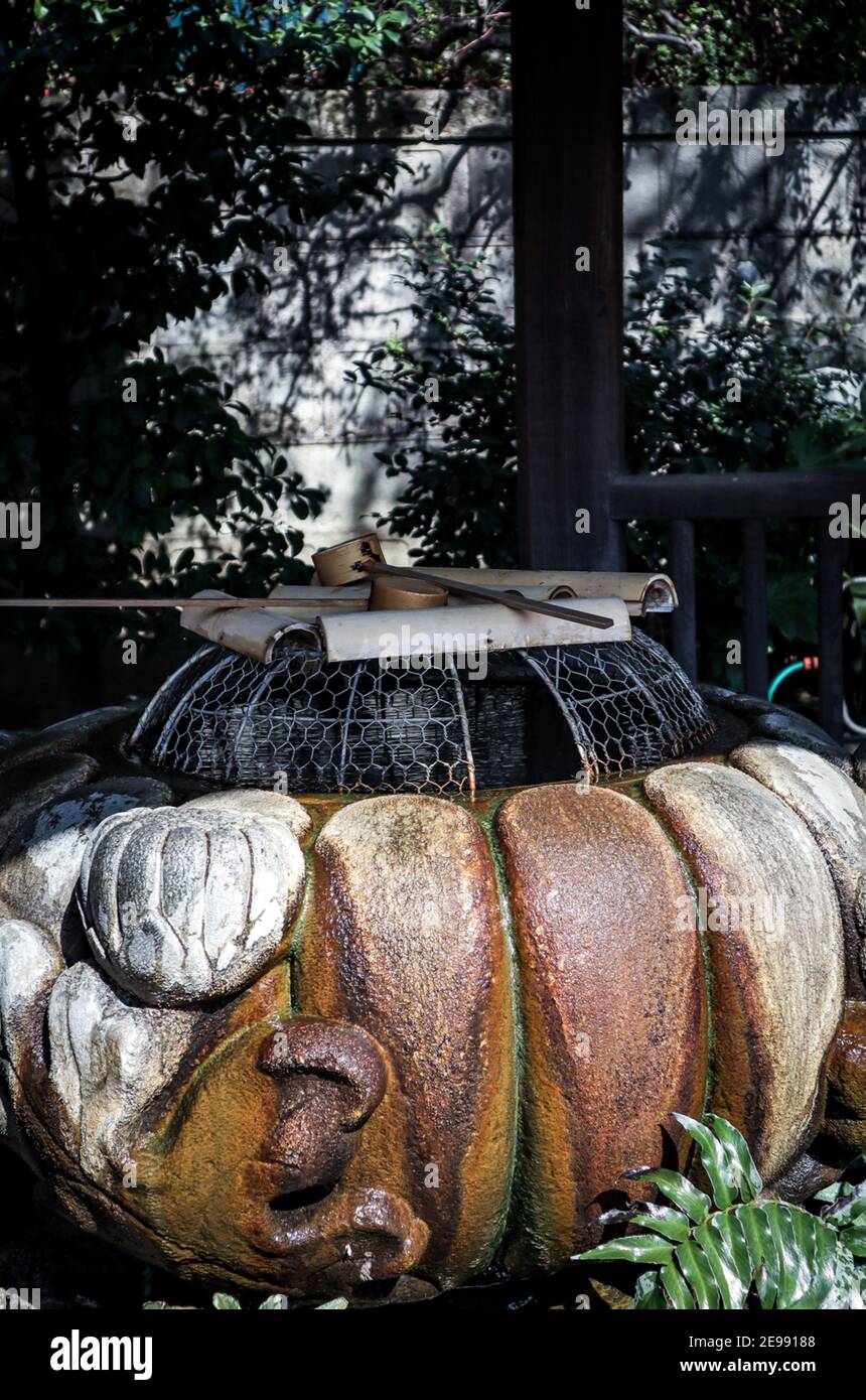 Questa serie di foto vuole enfatizzare i diversi scenari in Giappone durante una vacanza di due settimane attraverso l'isola più grande, Honshu. Foto Stock