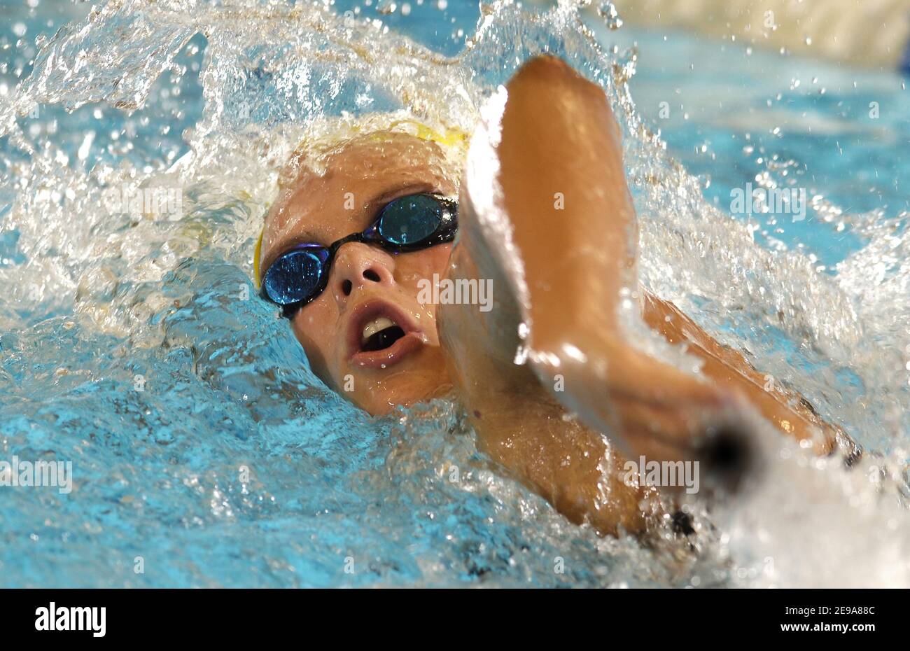 Il francese Laure Manaudou compie 1500 metri di stile libero delle sue donne durante i campionati francesi Open di nuoto a Tours, Francia, il 14 maggio 2006. Foto di Nicolas Gouhier/Cameleon/ABACAPRESS.COM Foto Stock
