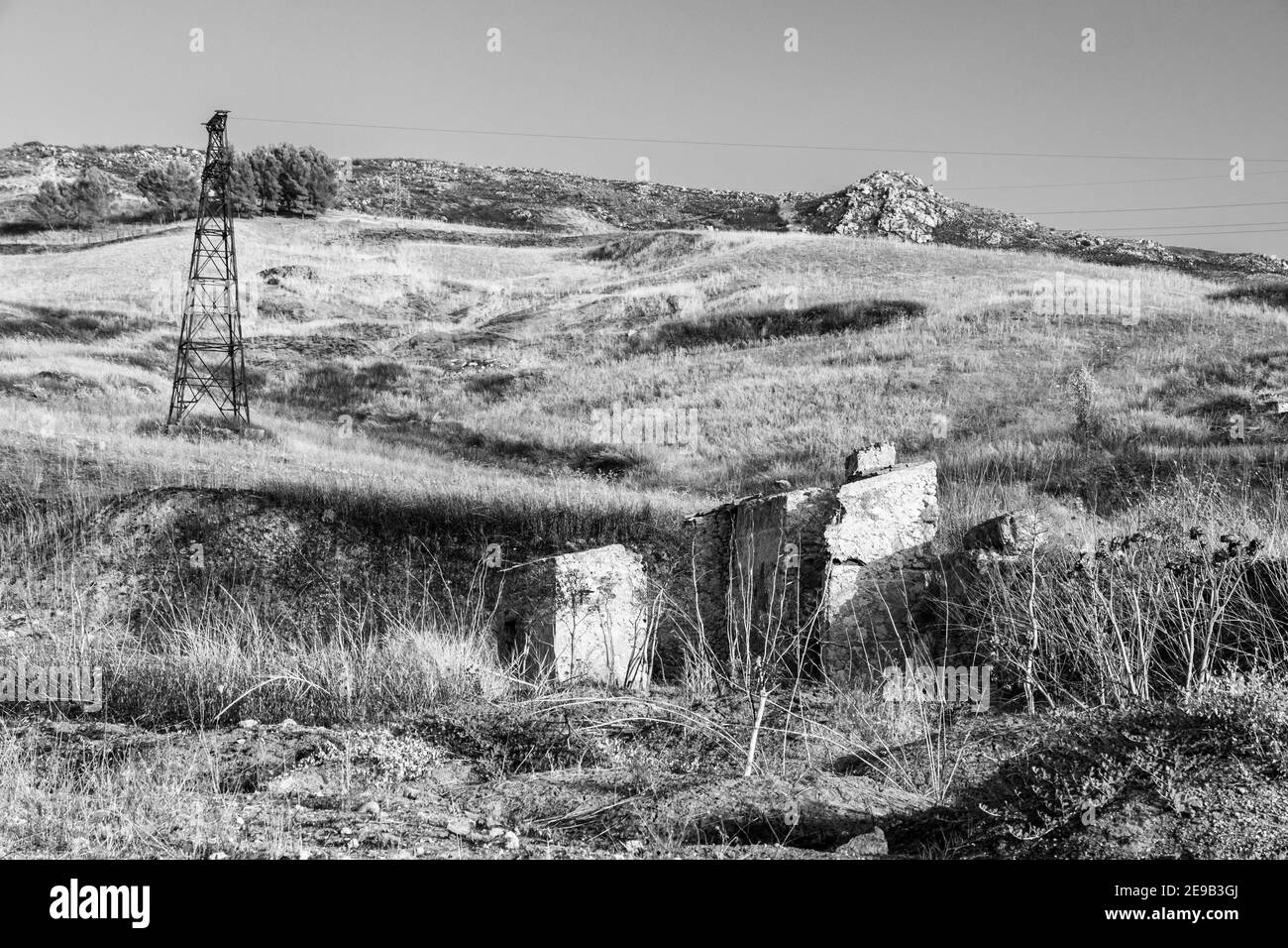 Edifici e macchinari abbandonati del complesso minerario Trabia Tallarita a Riesi, vicino Caltanissetta, Italia Foto Stock